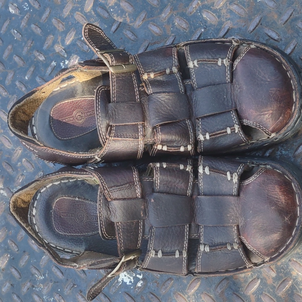 Earth shoe men sandals